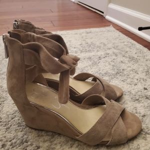Jessica simpson wedge heel size 5.5